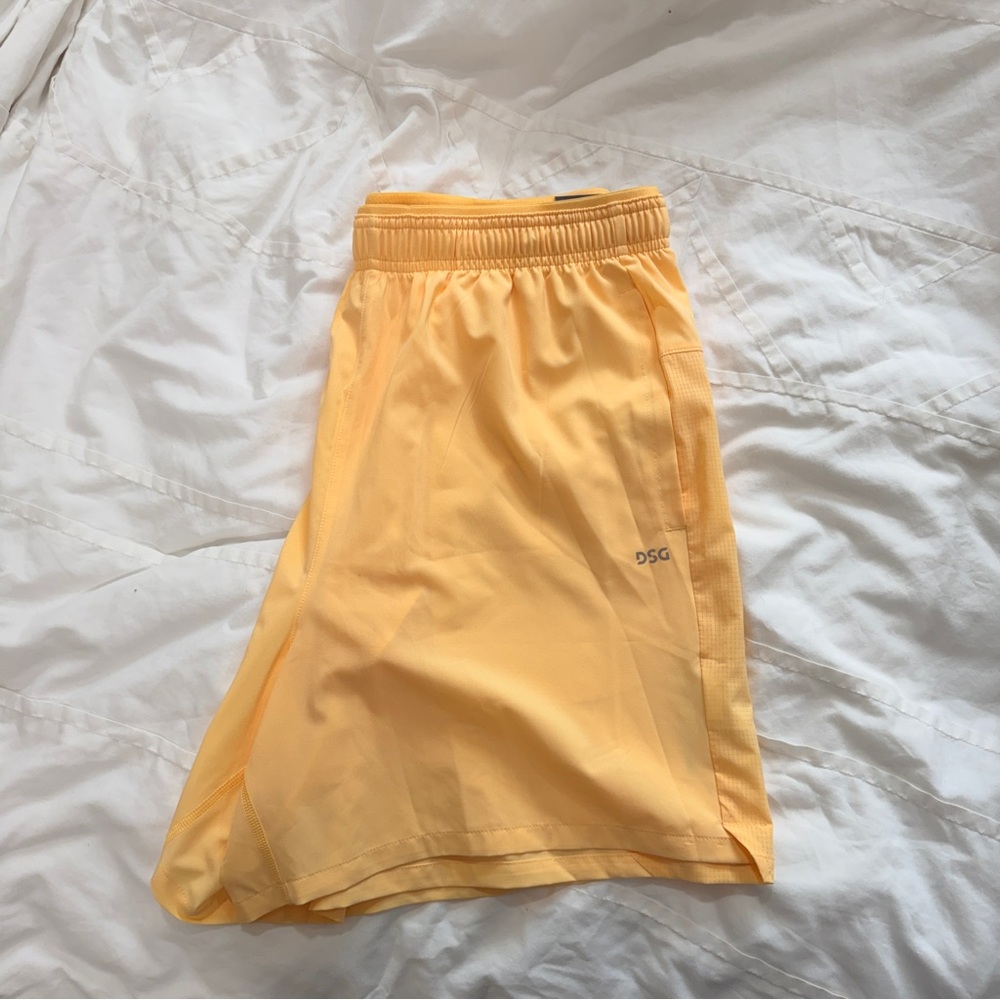 DSG Men's Light Yellow Athletic Shorts